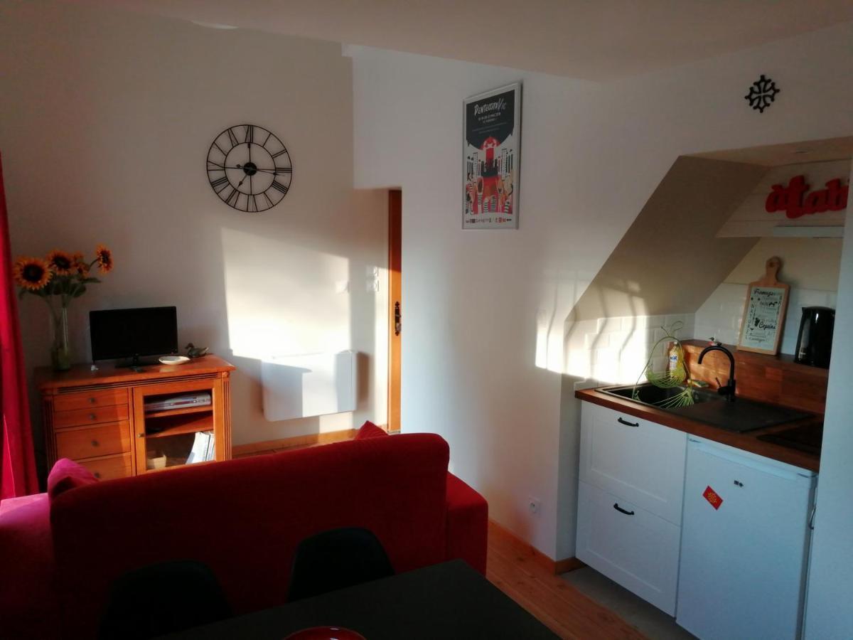 Gite Vacances Bosc D'Esquirol 4 Pers Escorneboeuf Luaran gambar